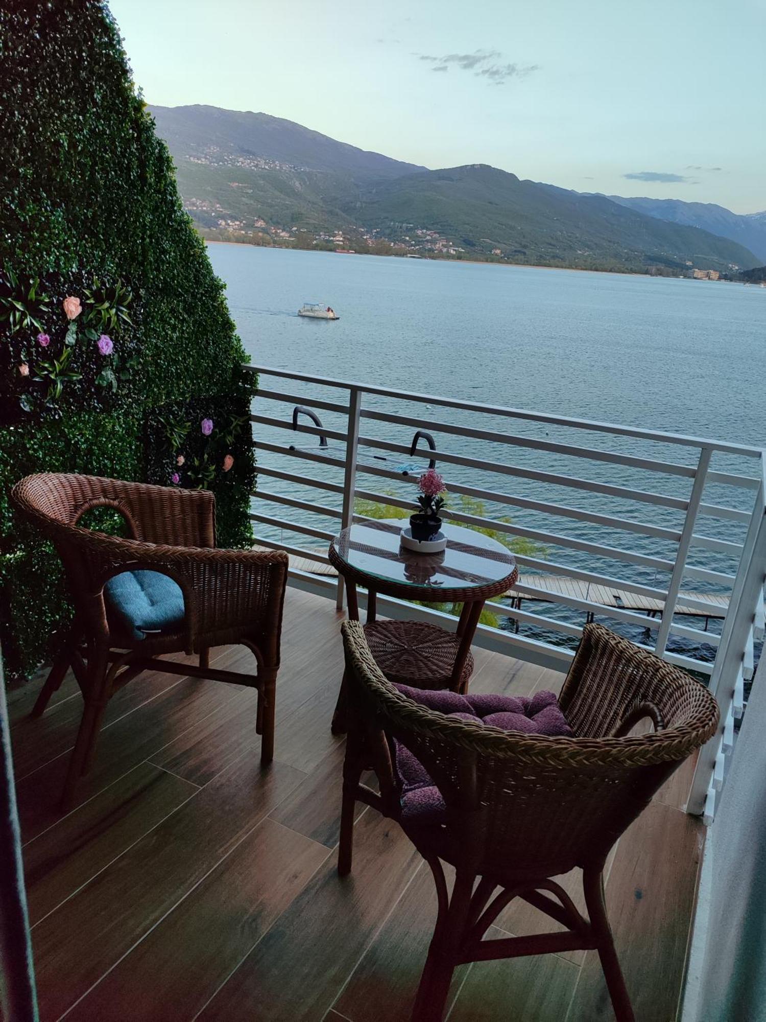 Pearl'S Apartments Ohrid Exterior photo